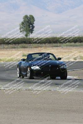 media/Sep-15-2024-Speed Ventures (Sun) [[7a54f7ed2f]]/Yellow Group/Session 1 (Outside Grapevine)/